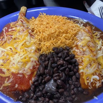 El Tesoro Mazatlan - Enchilada and Chile Relleno Combination - Mexican Near Me - Vallejo, California