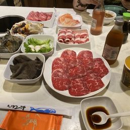 pretty nice food, and good service. I like bbq here it taste delicious. pretty nice food, and good service. I like bbq here it taste delicious.
