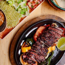 Dos Caminos - SIZZLING FAJITAS - STEAK