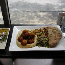 Taïm Falafel and Smoothie Bar