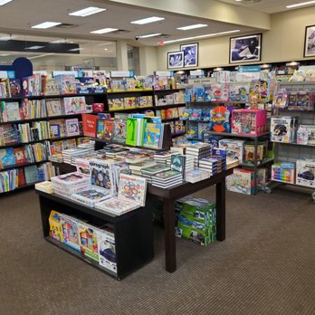 Books-A-Million - Bookstores Near Me - Daytona Beach, Florida