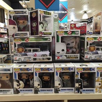 Gamers World - Toy Stores Near Me - Vernon Hills, Illinois