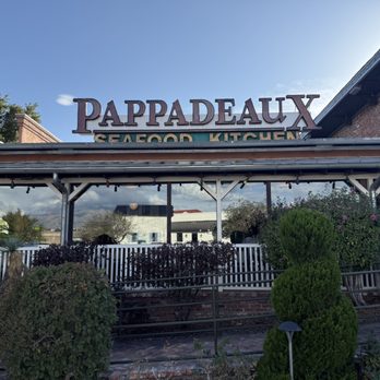 Pappadeaux Seafood Kitchen - Seafood Near Me - Albuquerque, New Mexico