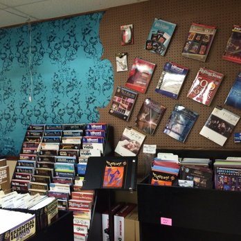 Arlington Strings - Music room - Musical Instruments & Teachers Near Me - Pantego, Texas Arlington Strings - Music room - Musical Instruments & Teachers Near Me - Pantego, Texas