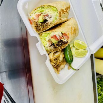 Los Taqui-Cardios - burrito fajita - Food Trucks Near Me Los Taqui-Cardios - burrito fajita - Food Trucks Near Me