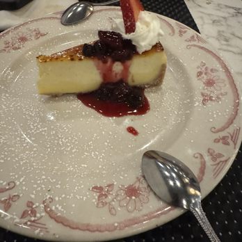 Carbonara - ITALIAN CRME BRLE CHEESECAKE - Italian Near Me - Arlington, Virginia Carbonara - ITALIAN CRME BRLE CHEESECAKE - Italian Near Me - Arlington, Virginia