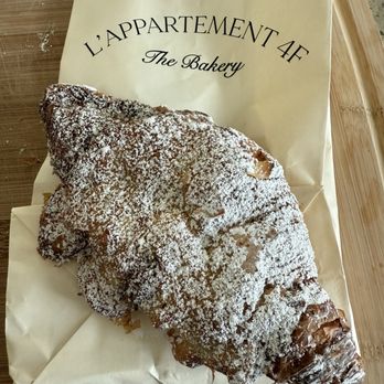 L'Appartement 4F - Almond croissant - Bakeries Near Me - Brooklyn, New York