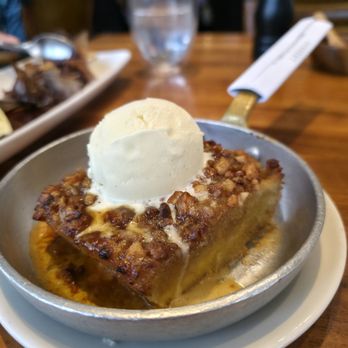 Merriman's Honolulu - Bread pudding - Hawaiian Near Me - Honolulu, Hawaii Merriman's Honolulu - Bread pudding - Hawaiian Near Me - Honolulu, Hawaii