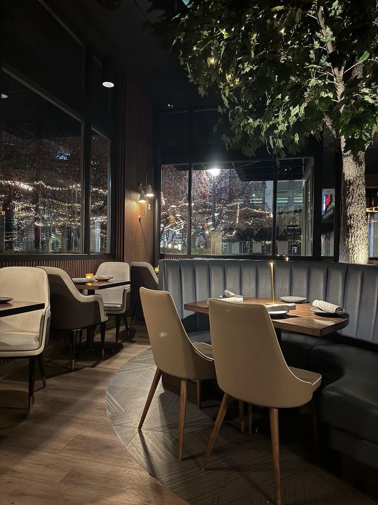 Acero Boards & Bottles