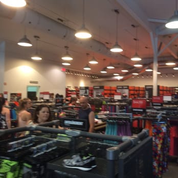 nike st sauveur outlet