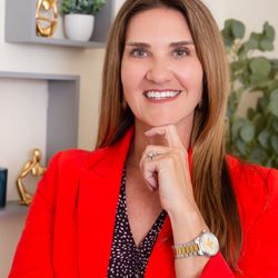 Grace Integrated - Jess Loftus, QMHP Oak Brook Location