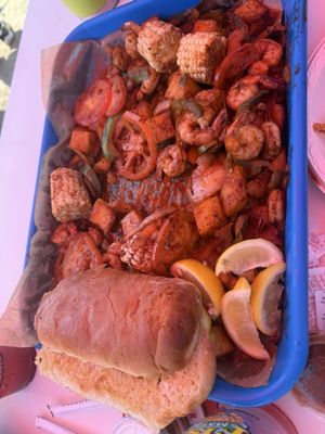 San Pedro Fish Market and Restaurant by null