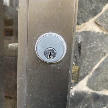 Johnson Locksmith - Keys & Locksmiths Near Me - Evanston, Illinois