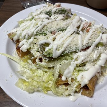El Paisano Mexican Restaurant - Chicken taquitos? - Mexican Near Me - Pittsburgh, Pennsylvania El Paisano Mexican Restaurant - Chicken taquitos? - Mexican Near Me - Pittsburgh, Pennsylvania