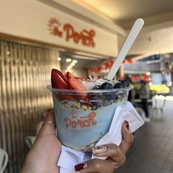 The Porch Honolulu - Island Bowl.. been that girl, still that girl