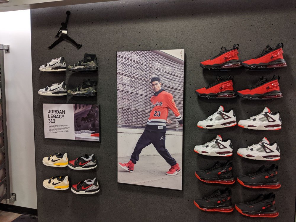 nike outlet charleston