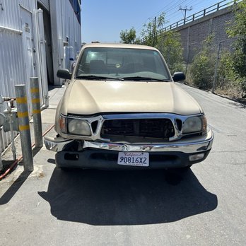 Earl Scheib - Front end damage - Body Shops Near Me - Rancho Cordova, California Earl Scheib - Front end damage - Body Shops Near Me - Rancho Cordova, California
