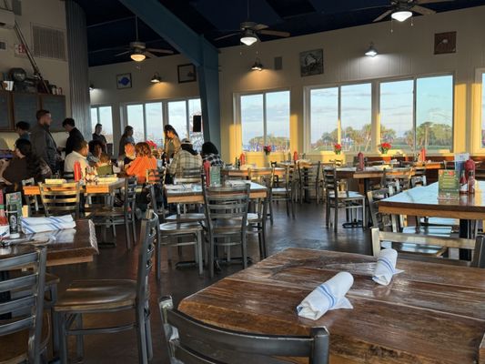 The Blue Crab Restaurant and Oyster Bar by null