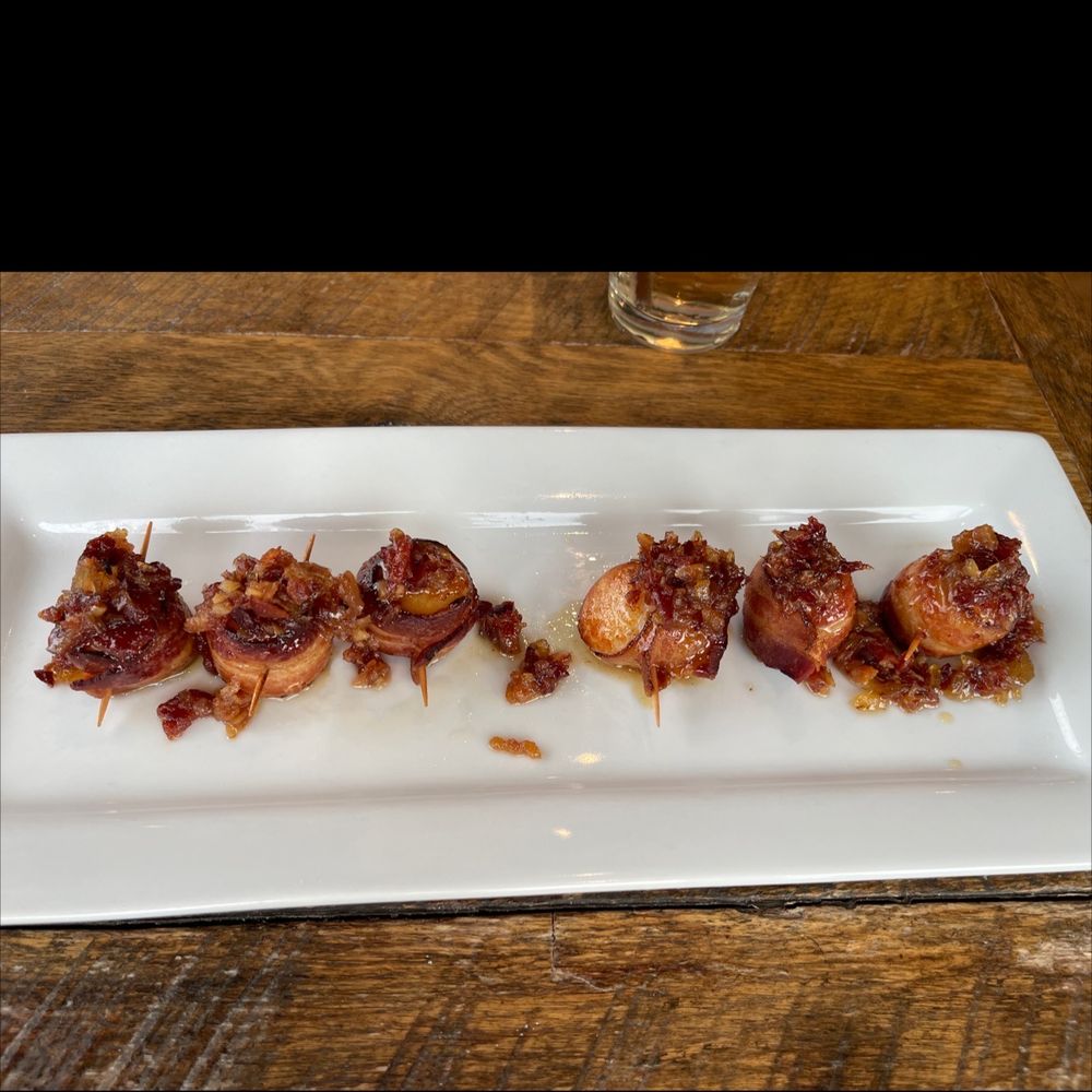 DRY DOCK RESTAURANT 12 Photos 273 Main St, Rockland, Maine