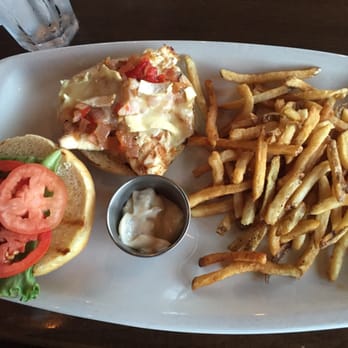 Union Social Eatery - Killer chicken sandwich (Brie chicken) with mayo on the side - Burgers Near Me - Mississauga, Ontario Union Social Eatery - Killer chicken sandwich (Brie chicken) with mayo on the side - Burgers Near Me - Mississauga, Ontario