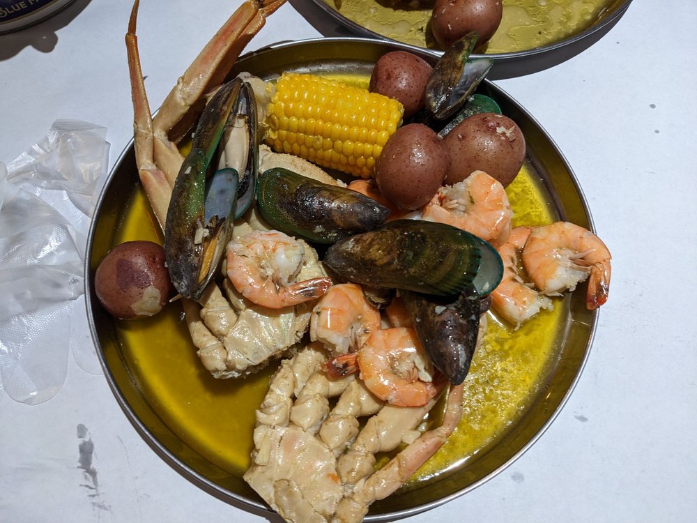 YUMMY CRAB SPOKANE 22 Photos & 26 Reviews 1715 N Division St, Spokane, WA Yelp