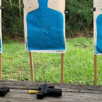 USS Agency - Here's the gun I used and the target. It's actually farther away than it looks! - Security Services Near Me - Orlando, Florida USS Agency - Here's the gun I used and the target. It's actually farther away than it looks! - Security Services Near Me - Orlando, Florida