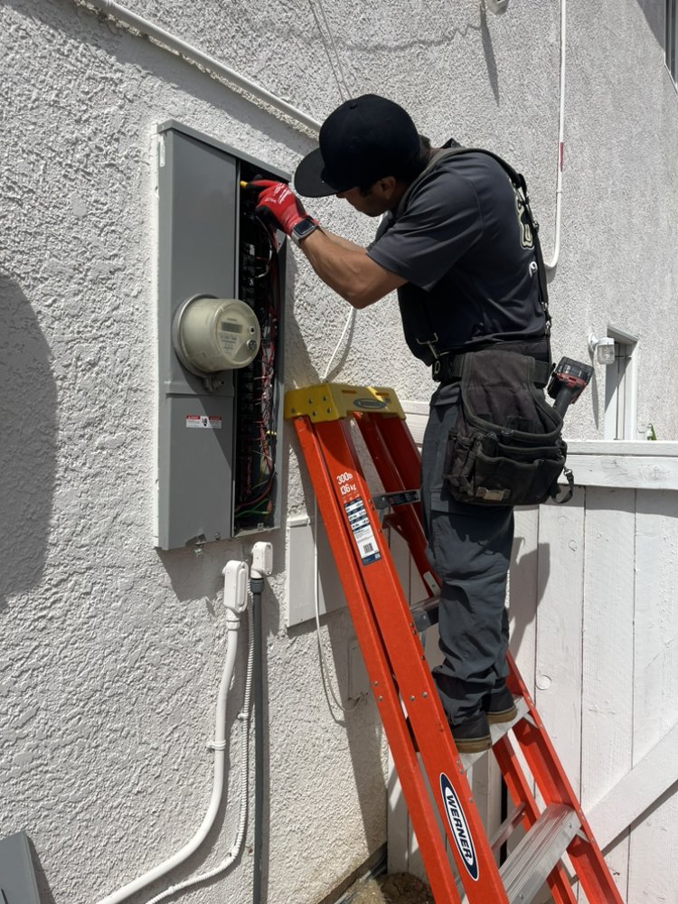 Slide of Legacy Power Cleaning