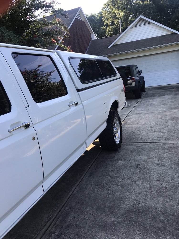 EDDIE’S PAINT & BODY SHOP Updated August 2024 1824 N Rocky River Rd