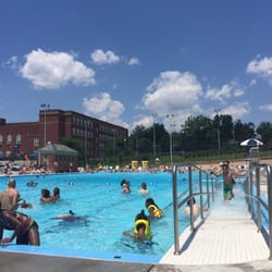 Banneker Recreation Center - DC Sunday pool time