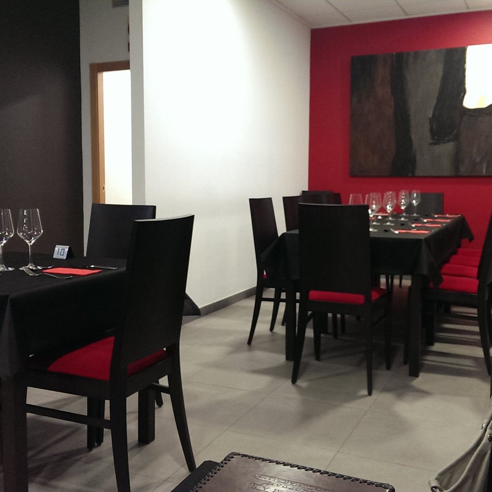 The 10 Best Places near Port de Sagunt, Valencia - Last Updated January  2026 - Yelp