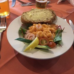 Carpenters Arms - Prawn cocktail