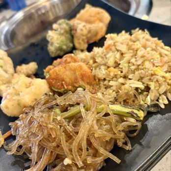 The Moon - Hot Pot Near Me - Hackensack, New Jersey
