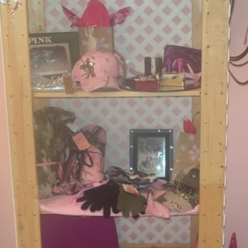 Teresa's Alterations & Formals - Shelf of accessories - Sewing & Alterations Near Me - Pace, Florida Teresa's Alterations & Formals - Shelf of accessories - Sewing & Alterations Near Me - Pace, Florida