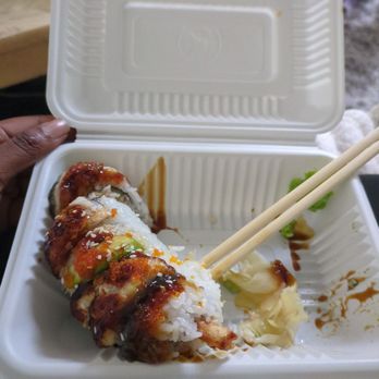 Nori Roll - Half of my dragon roll (I ate the other half, sorry) - Sushi Bars Near Me - El Cerrito, California Nori Roll - Half of my dragon roll (I ate the other half, sorry) - Sushi Bars Near Me - El Cerrito, California