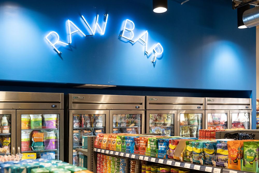 LOYAL COMPANION Updated September 2024 20 Reviews 444 Great Rd