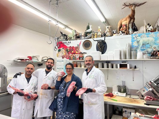 Al Walaa Halal Meat & Grocery by null