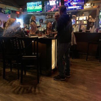 Five Star Dive Bar - The bar - Burgers Near Me - Elkhart, Indiana Five Star Dive Bar - The bar - Burgers Near Me - Elkhart, Indiana