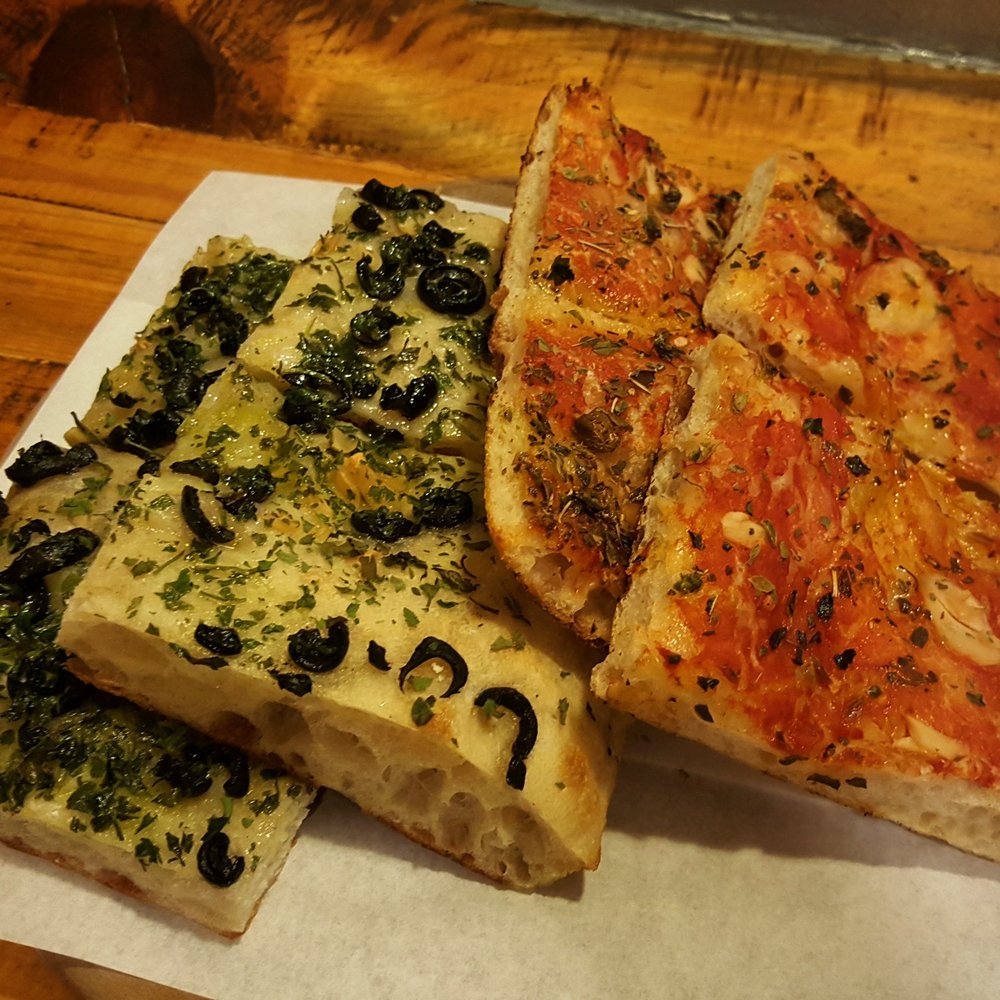 Primo Basílico - Vegan focaccia - Pizza Near Me - Lisbon, 11 Primo Basílico - Vegan focaccia - Pizza Near Me - Lisbon, 11