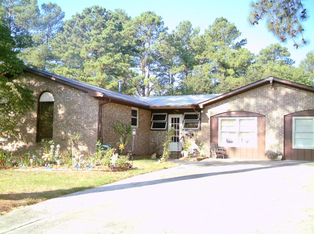 PREMIER HOMES PROPERTY MANAGEMENT Updated June 2024 3161 Gordon Hwy