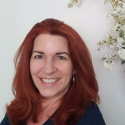 O.C. Waxbar - I thought it was time I added an updated photo of myself. I haven't had blonde hair for a while.