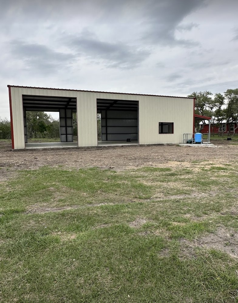 Slide of Kelly Construction