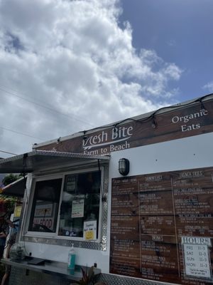 Fresh Bite Farm To Beach by null
