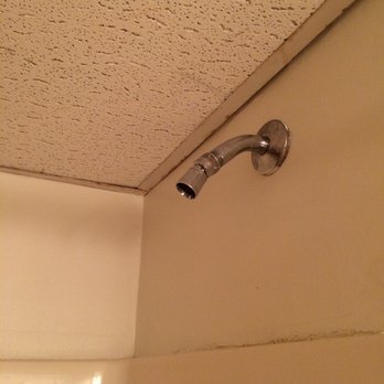 Mittersill Alpine Resort - Shower - Resorts Near Me - Franconia, New Hampshire
