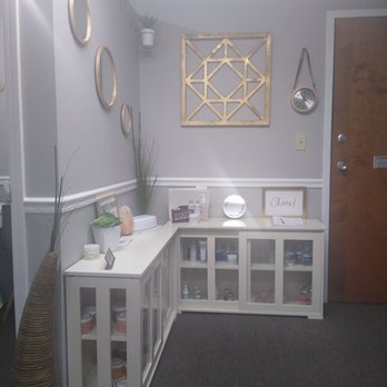 Tomaro’s Memories Skincare - Beauty station - Skin Care Near Me