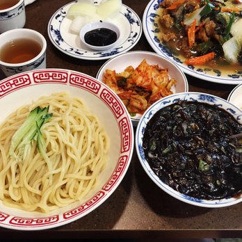 Dowon Chinese Restaurant - Seafood Jajjangmyun - Chinese Near Me - Honolulu, Hawaii