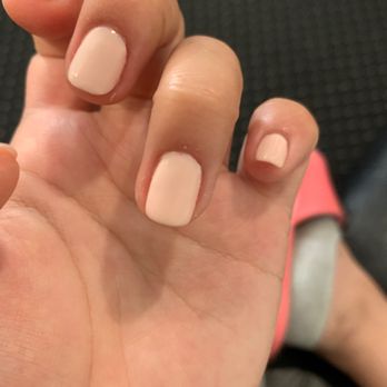 Milan Nail Spa - Bad edges - Nail Salons Near Me - Los Angeles, California