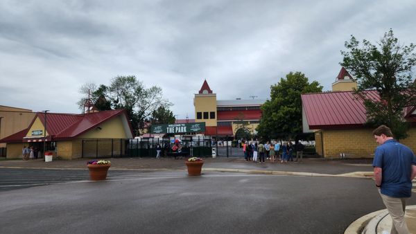 Canterbury Park by null