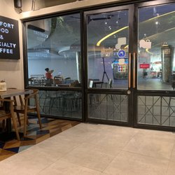 Bluesmith Coffee & Kitchen - Entrance