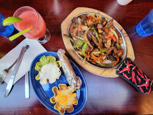 Los Olivos Mexican Patio by null