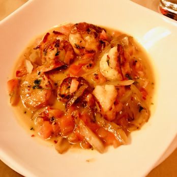 Bistro Cacao - Spicy Shrimp appetizer - French Near Me - Washington, DC, District of Columbia